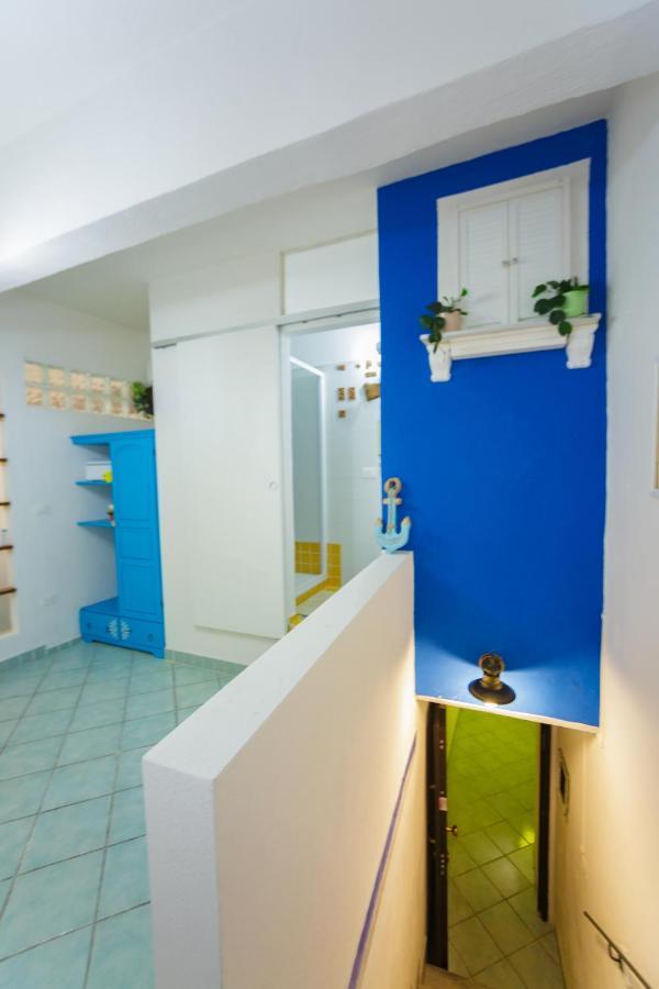 Ferienwohnung Ti Porto Al Centro Unforgettable Moments Salerno Exterior foto
